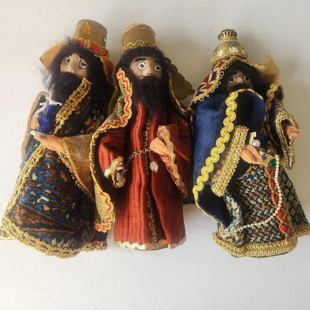 Vintage Handmade Three Wise Men Magi Nativity Figurines Folk Art Set of 3